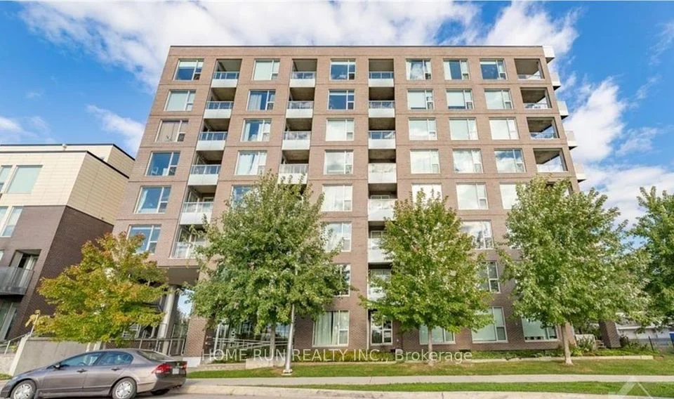 300 C Lett Street 618, West Centre Town, ON K1R 0A8