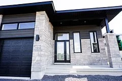 566 Regina Street, Russell, ON K0A 1W0