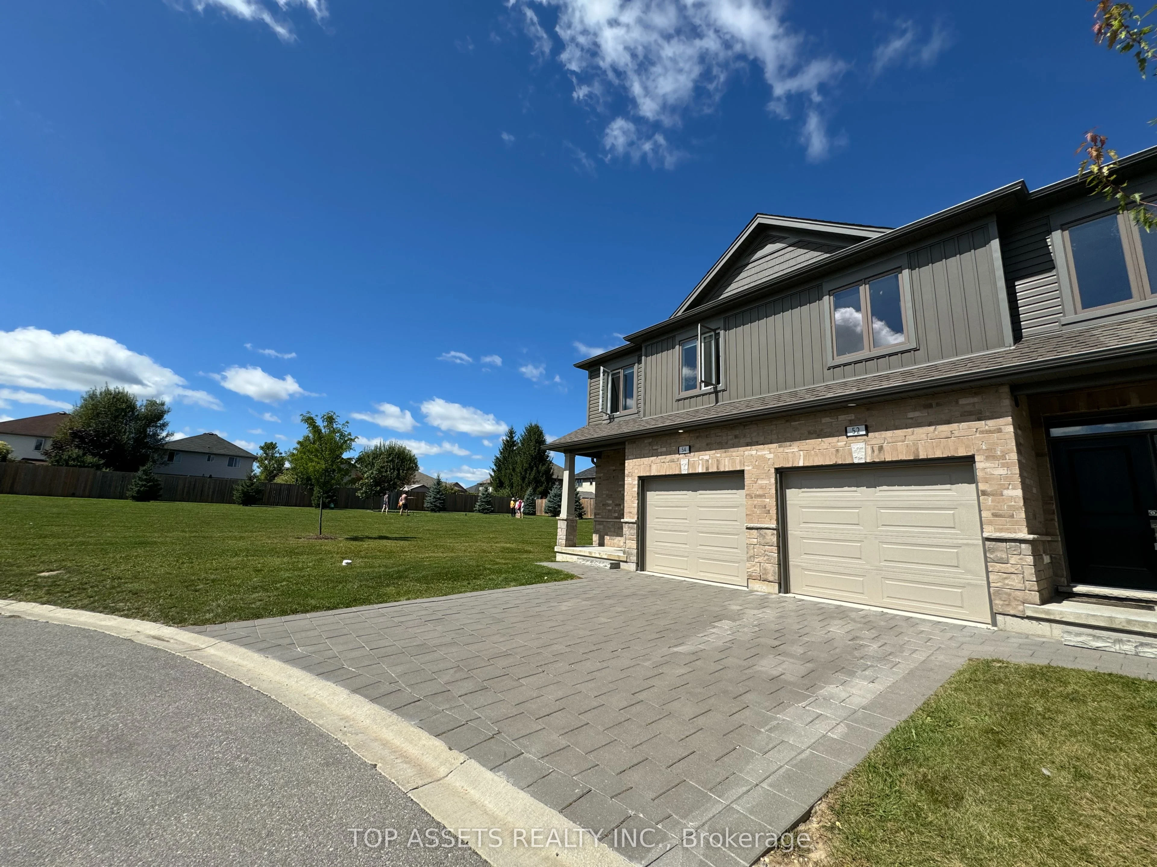 1375 Whetherfield Street 52, London North, On N6h 0k5