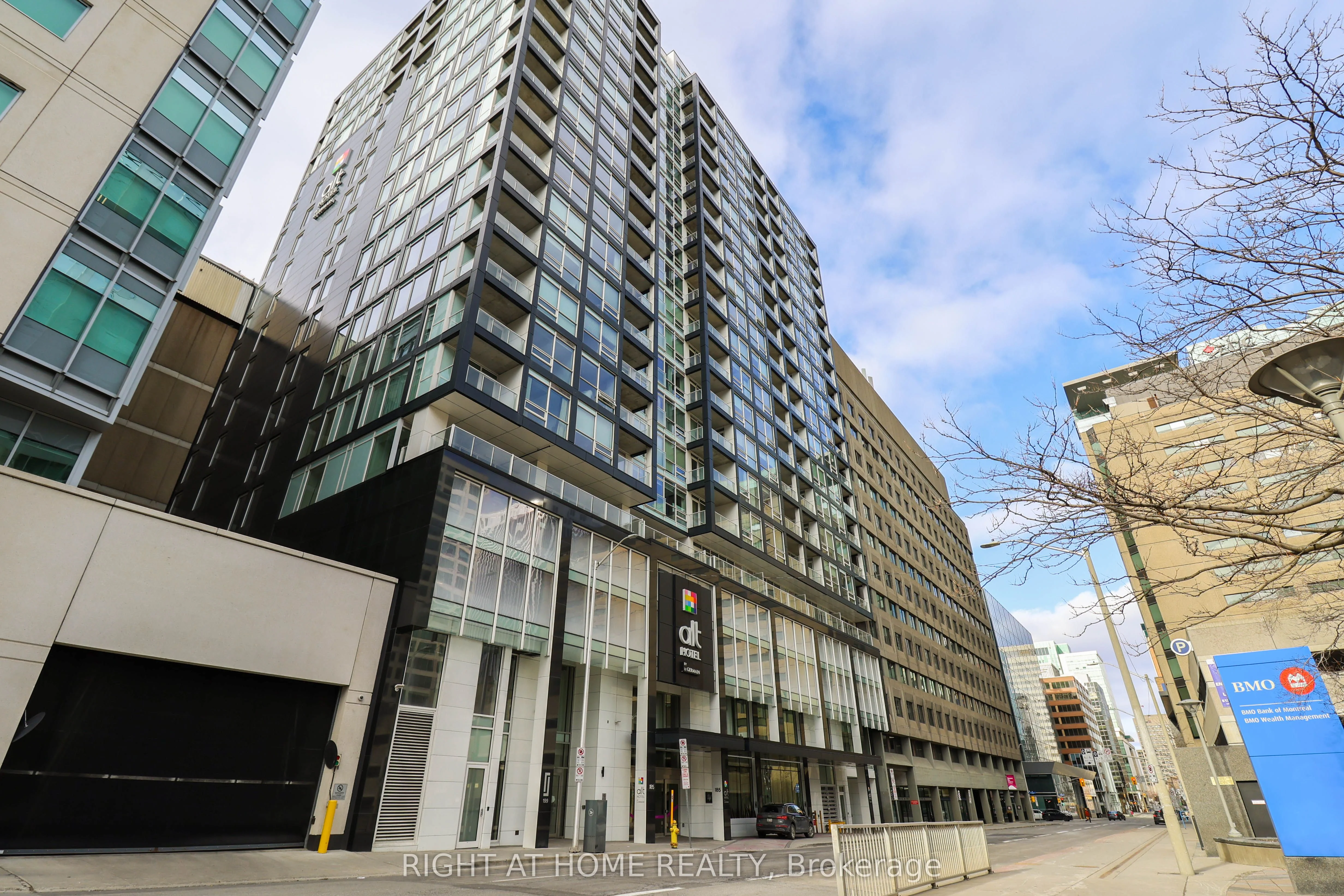 199 SLATER Street 1507, Ottawa Centre, ON K1P 0C8