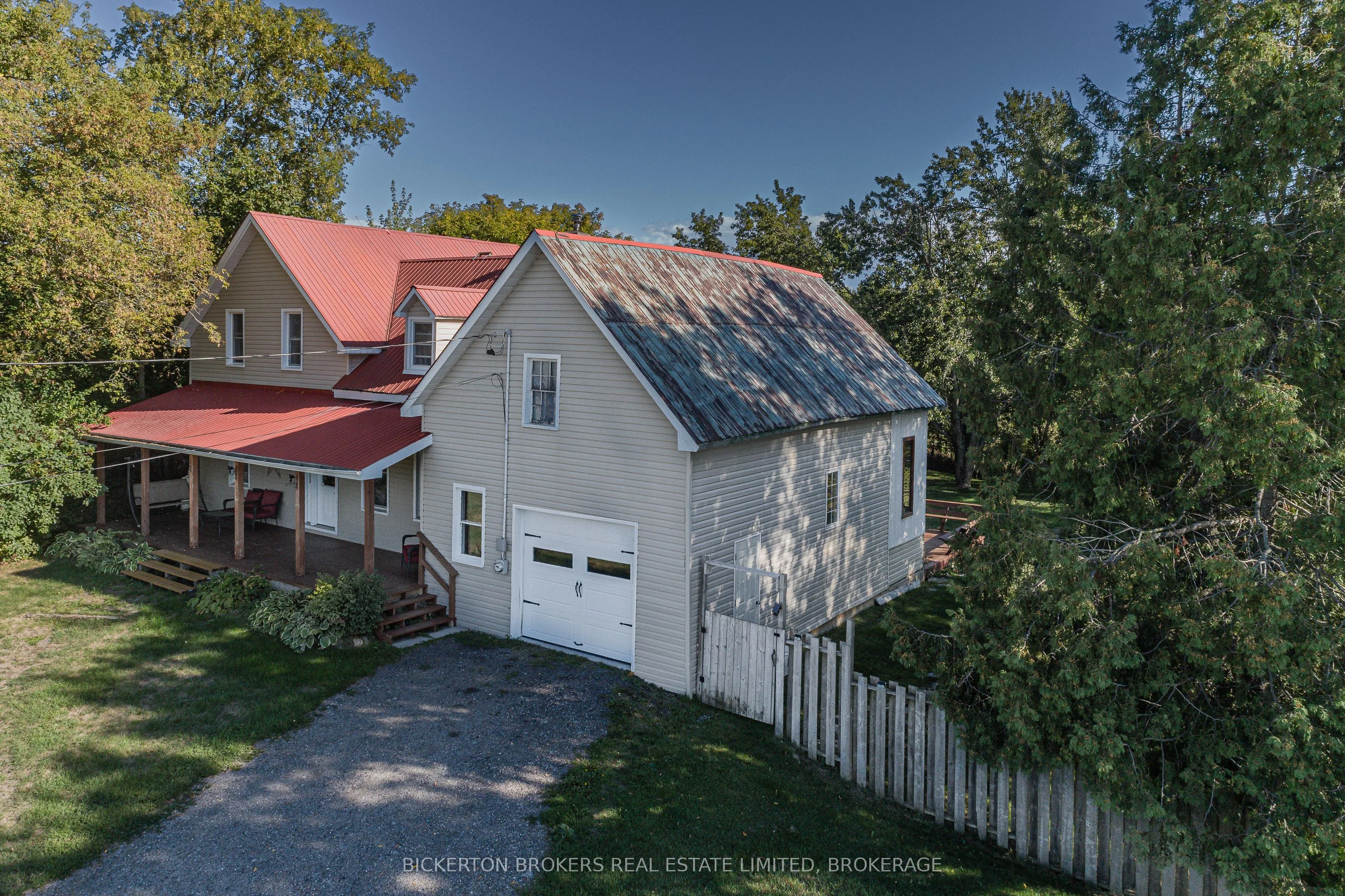 55 Union Road, Front Of Leeds & Seeleys Bay, On K0e 1l0
