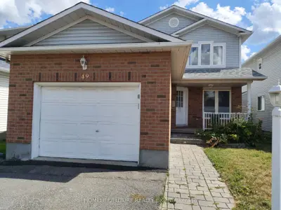 Detached in Barrhaven