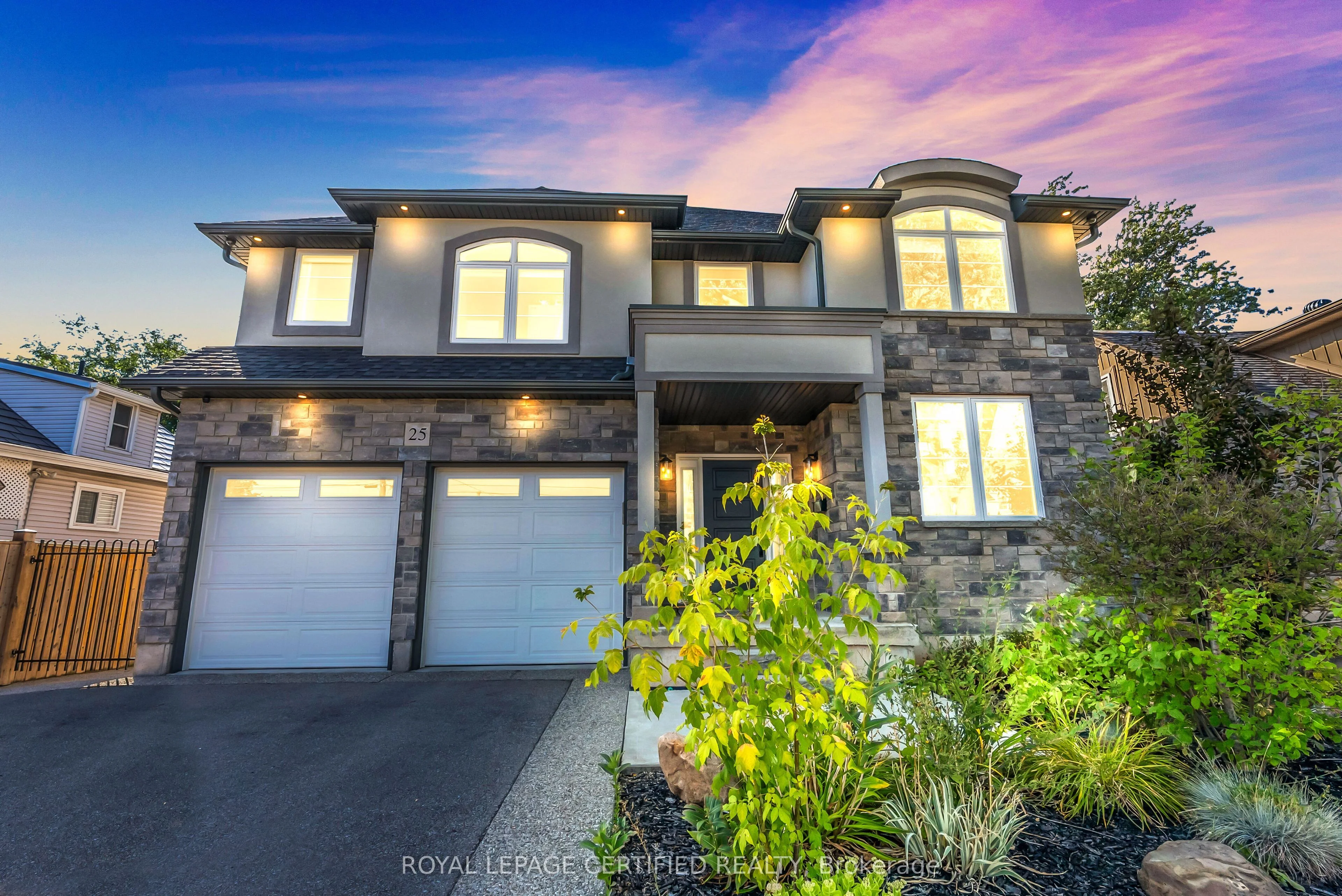 Detached in Hamilton
