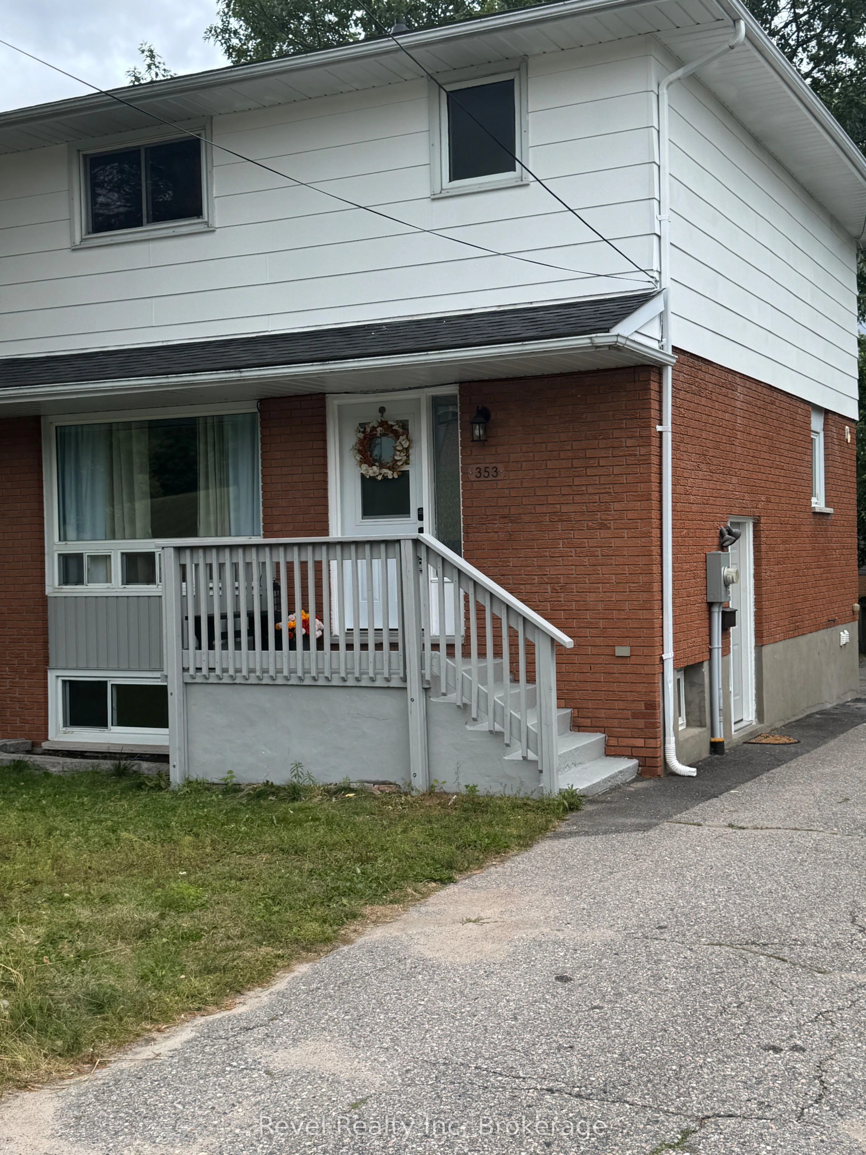353 Ski Club Road, North Bay, ON P1B 7R3