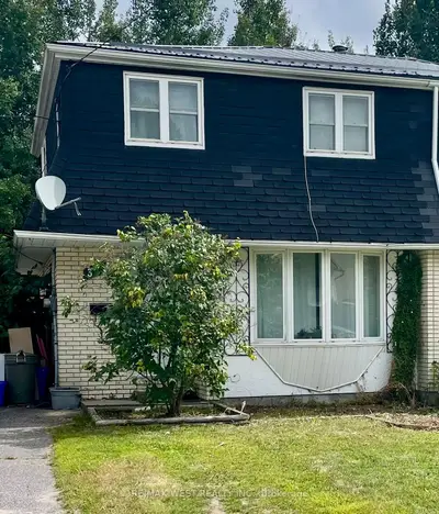 Semi-Detached in North Bay