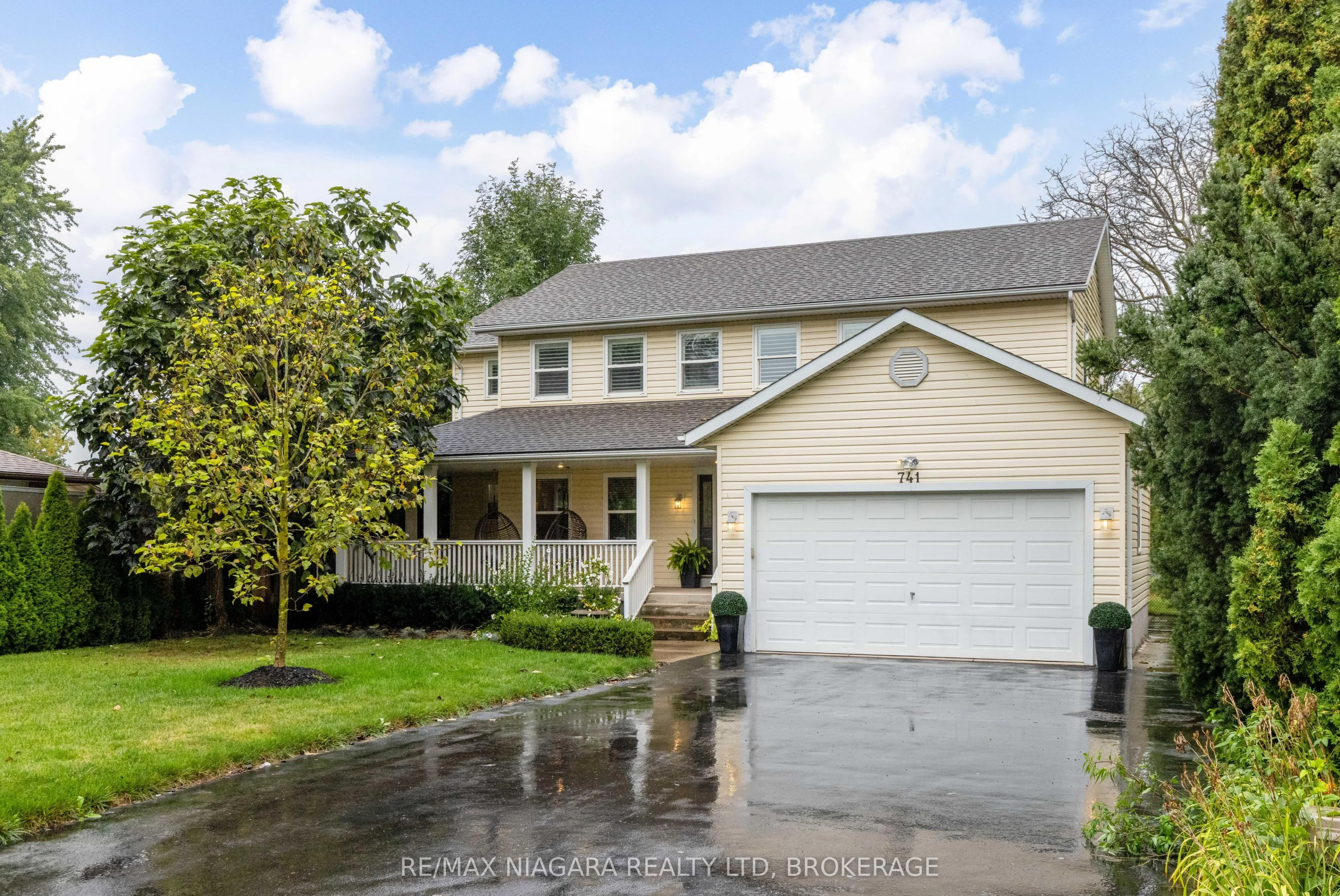 741 Green Street, Niagara-on-the-Lake, ON L0S 1J0