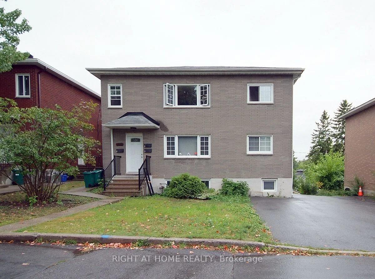 2436 Carlsen Avenue 2, Billings Bridge - Riverside Park and Area, ON K1V 8G1