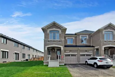 Semi-Detached in Hamilton