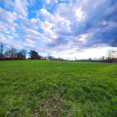 Vacant Land in Tay Valley
