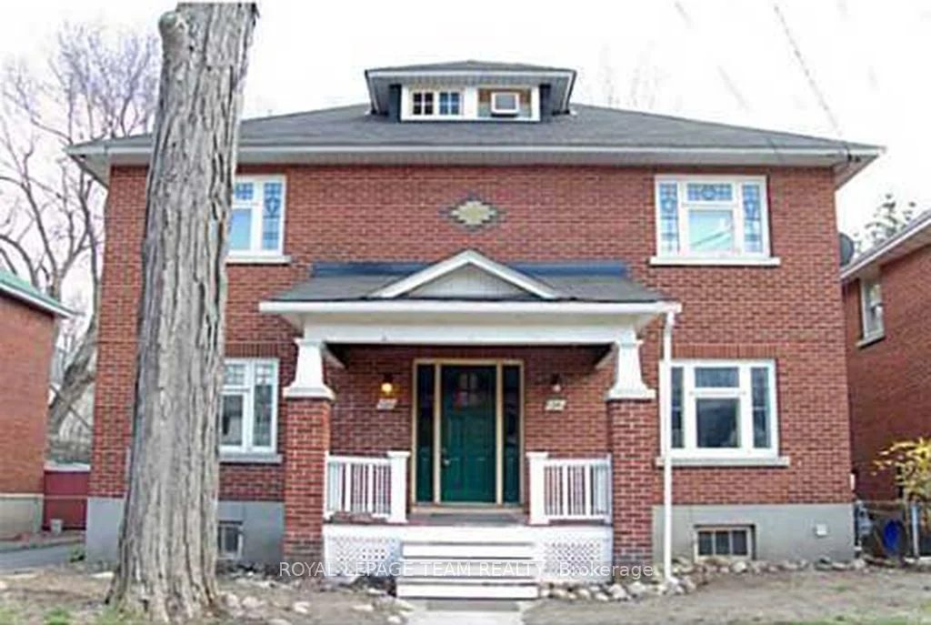 132 FARADAY Street, Tunneys Pasture and Ottawa West, ON K1Y 3M4