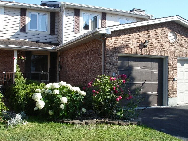 44 Burlington Crescent, Hunt Club - South Keys and Area, ON K1T 3K7