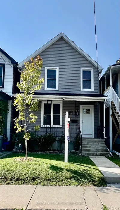 Detached in Kingston