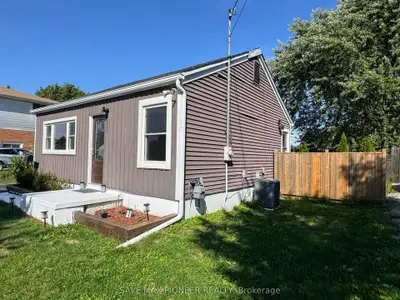 Detached in Fort Erie