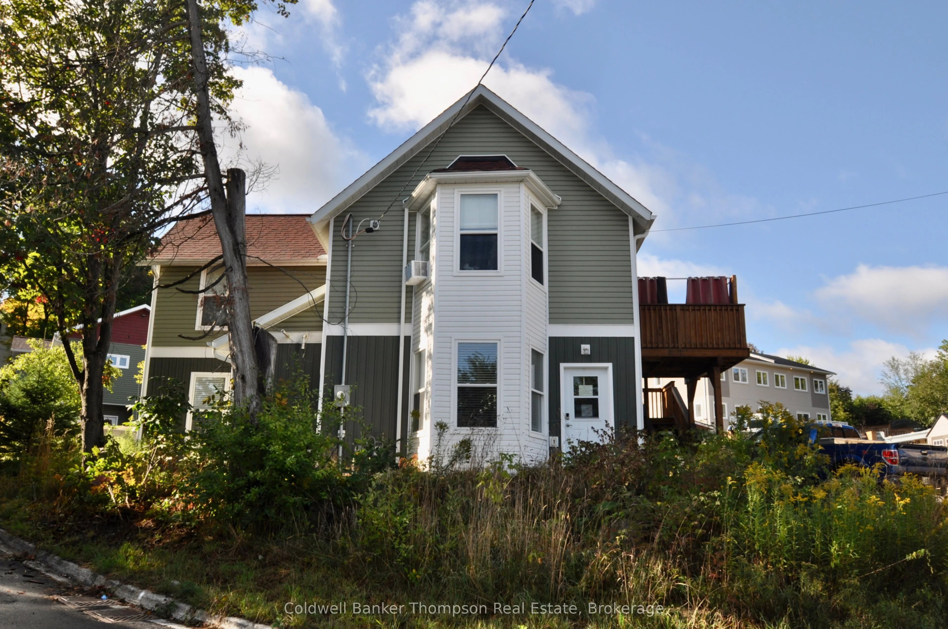 111 Main Street W 1-2, Huntsville, ON P1H 1W8