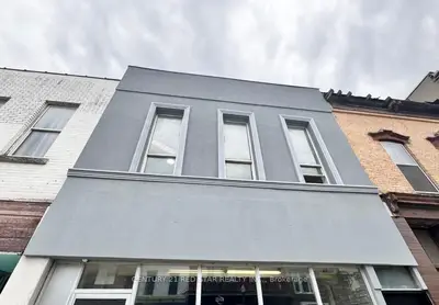Upper Level in Woodstock