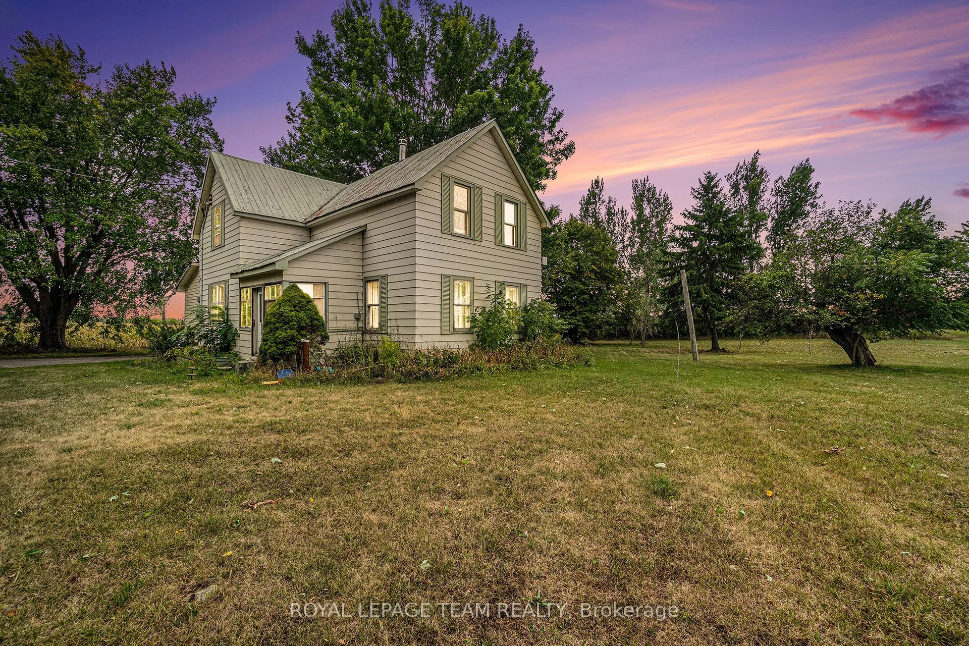 11590 County 43 Road, North Dundas, ON K0E 1S0