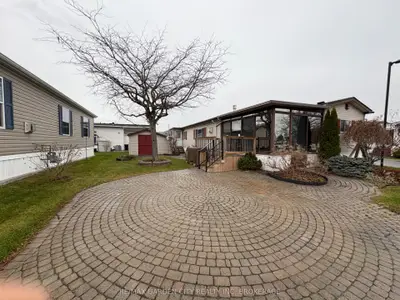 Detached in Fort Erie