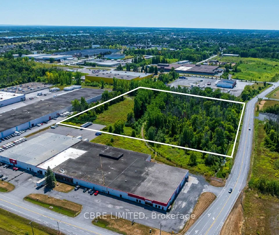 805 Boundary Road, Cornwall, On K6h 6k8