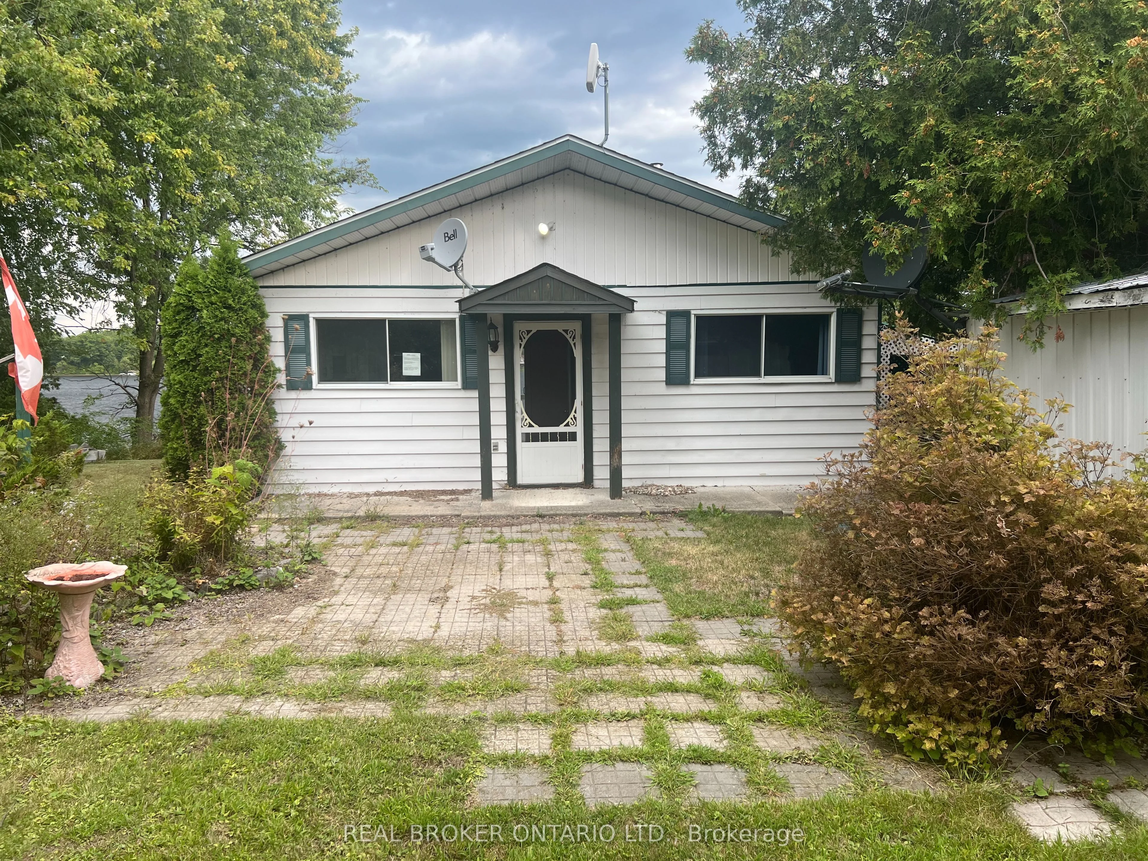 305 Concession Rd 1 Road, Alfred and Plantagenet, ON K0B 1L0