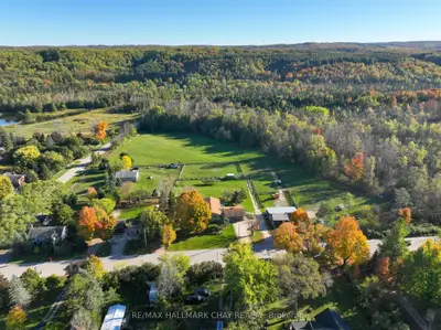 Detached in Mulmur