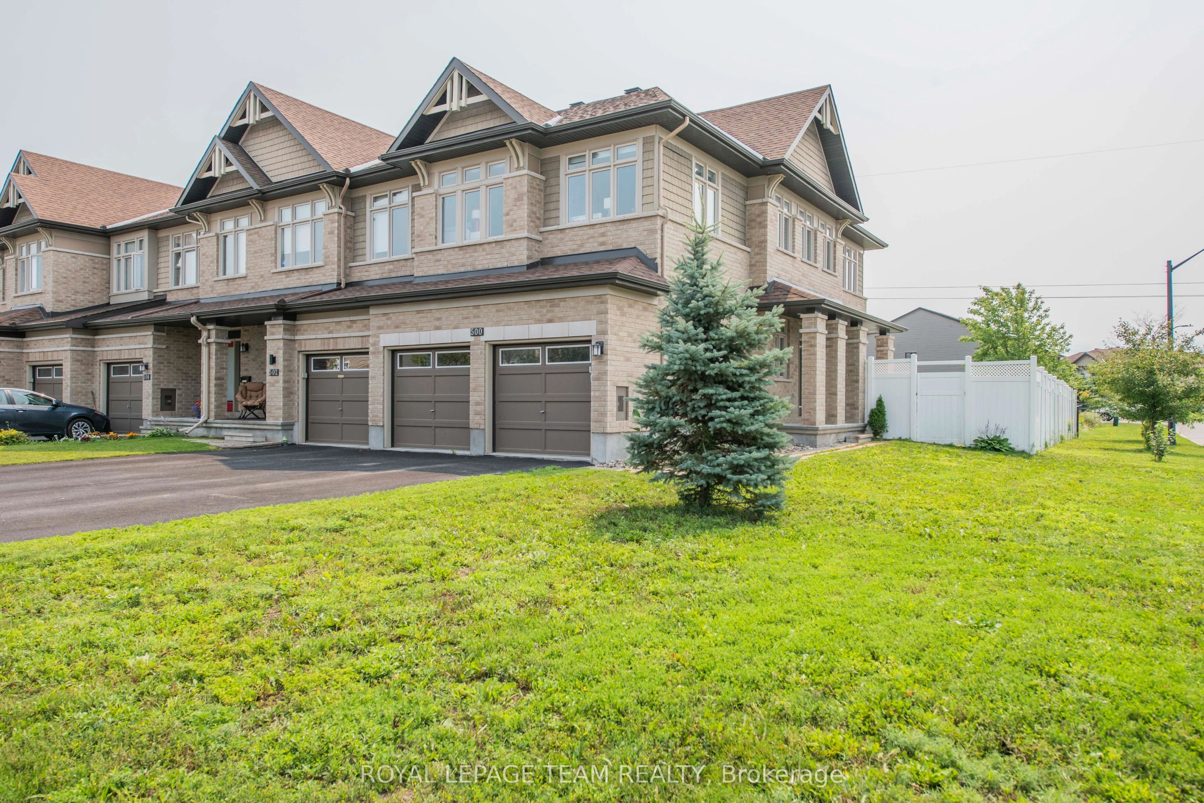 500 Grand Tully Way, Blossom Park - Airport And Area, On K1v 2m9