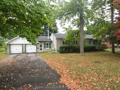 Detached in Fort Erie