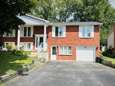 Detached in Brantford