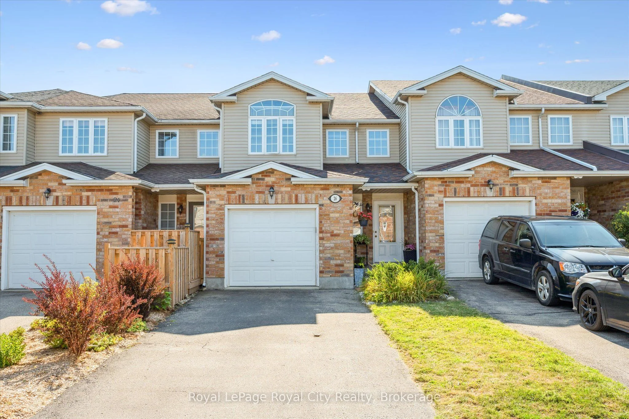 Att/Row/Townhouse in Guelph