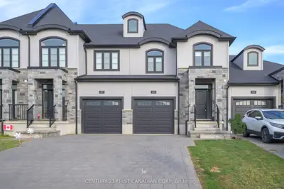 Att/Row/Townhouse in Middlesex Centre