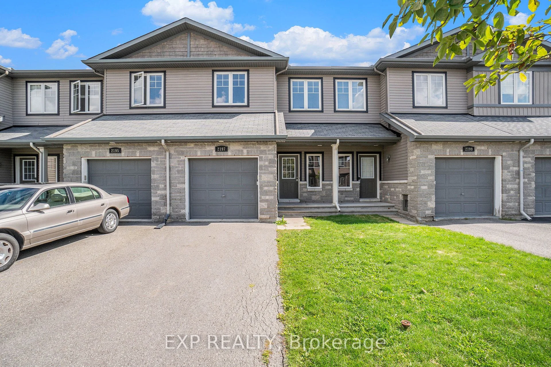2197 Descartes Street, Orleans - Cumberland and Area, ON K4A 0W4