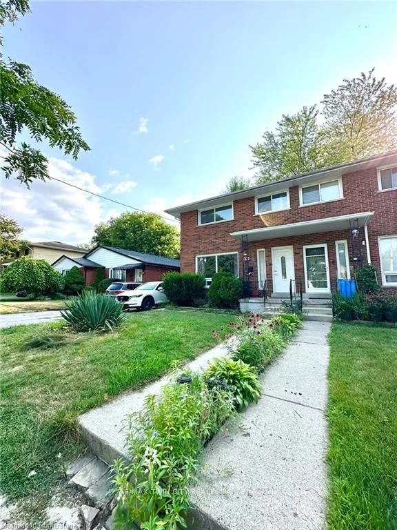 195 Taylor Street, London East, On N5y 2j3