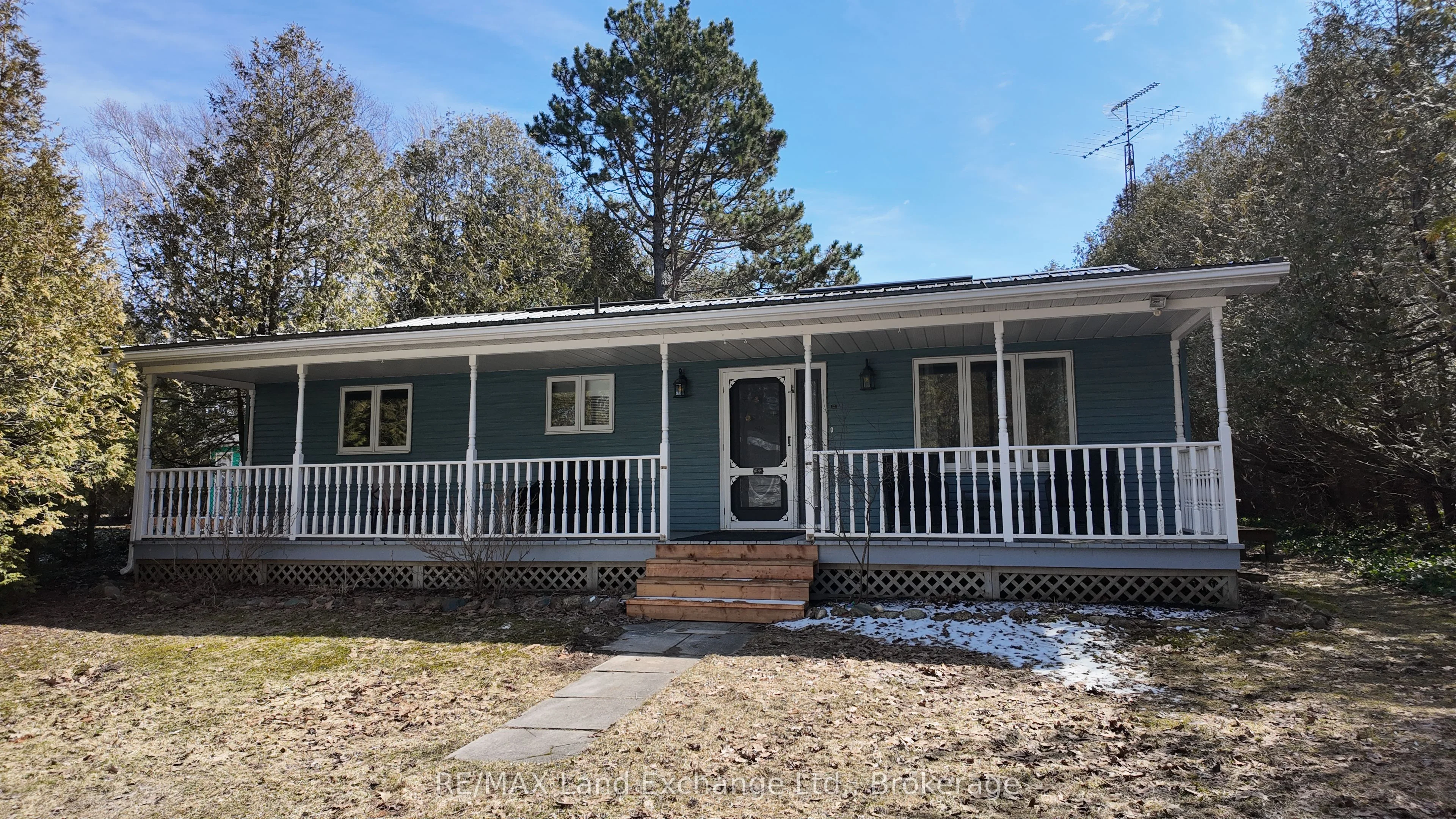 304 Maple Street, Huron-Kinloss, ON N2Z 2X3