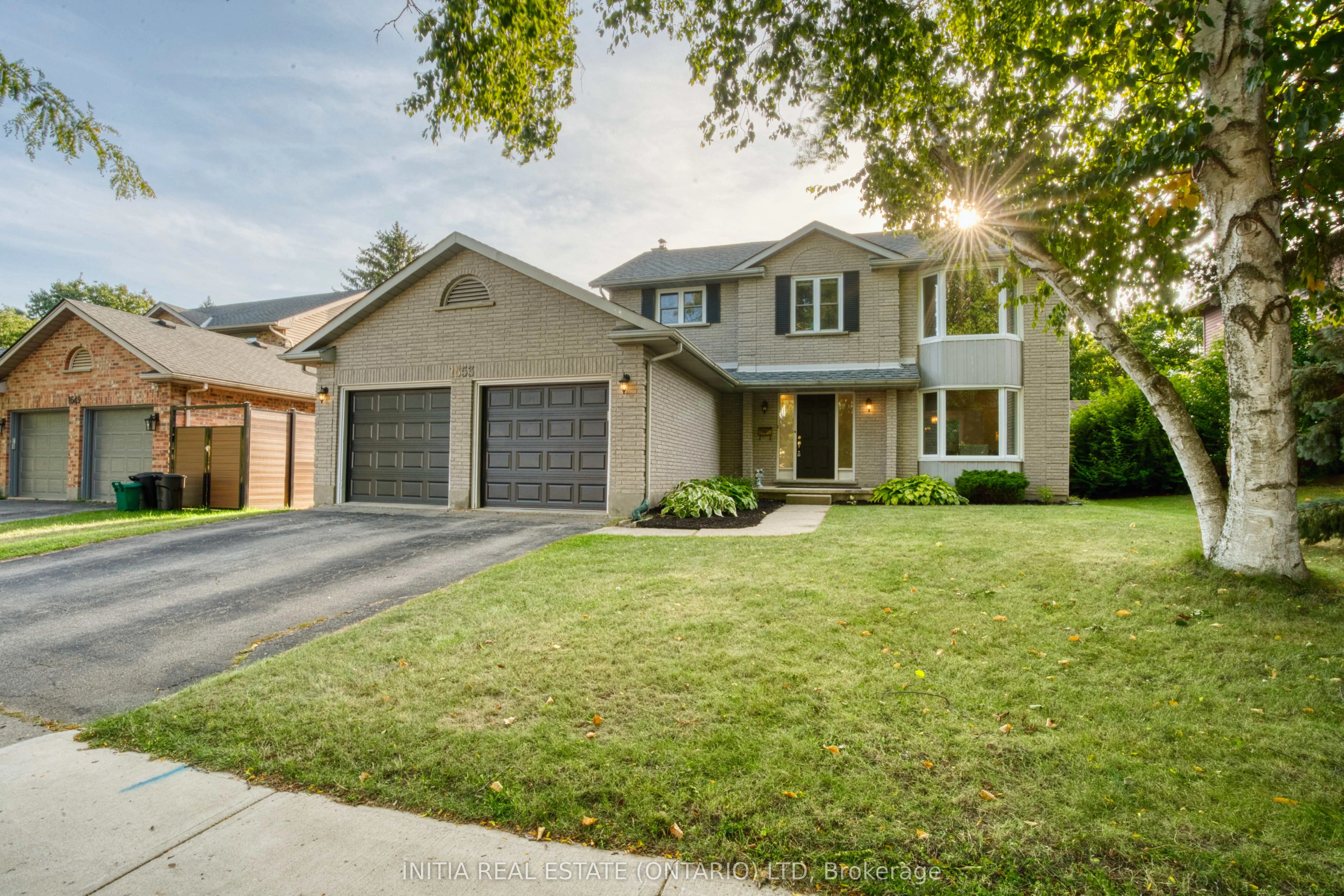 1653 Hastings Drive, London North, ON N5X 3E3