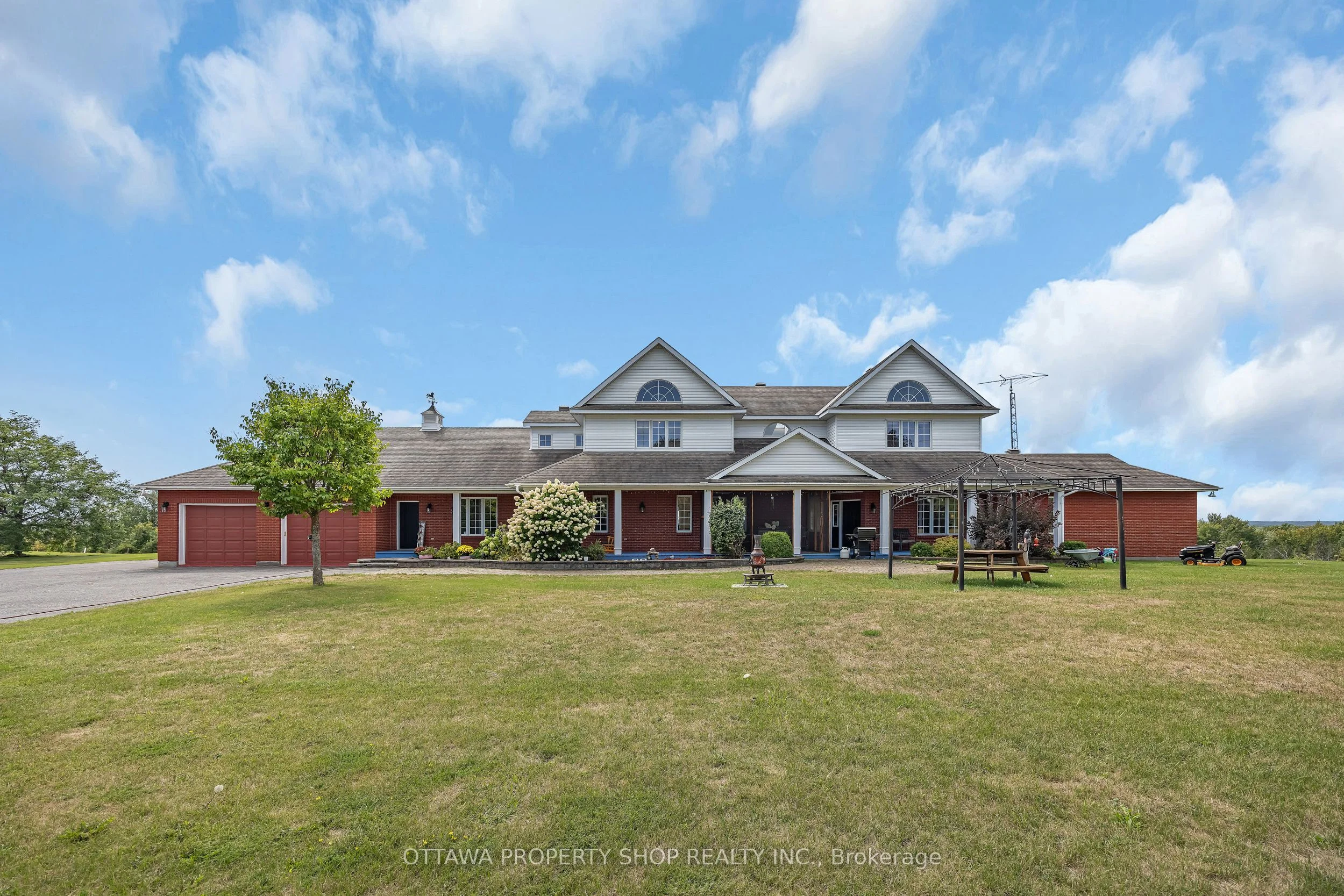 3057-3059 Greenland Road, Constance Bay - Dunrobin - Kilmaurs - Woodlawn, ON K0A 1T0
