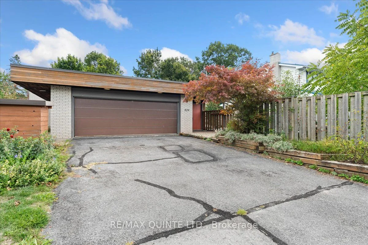 529 VICTORIA Avenue, Belleville, ON K8N 2G6