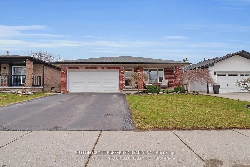 258 Colette Drive, London South, ON N6E 3S9