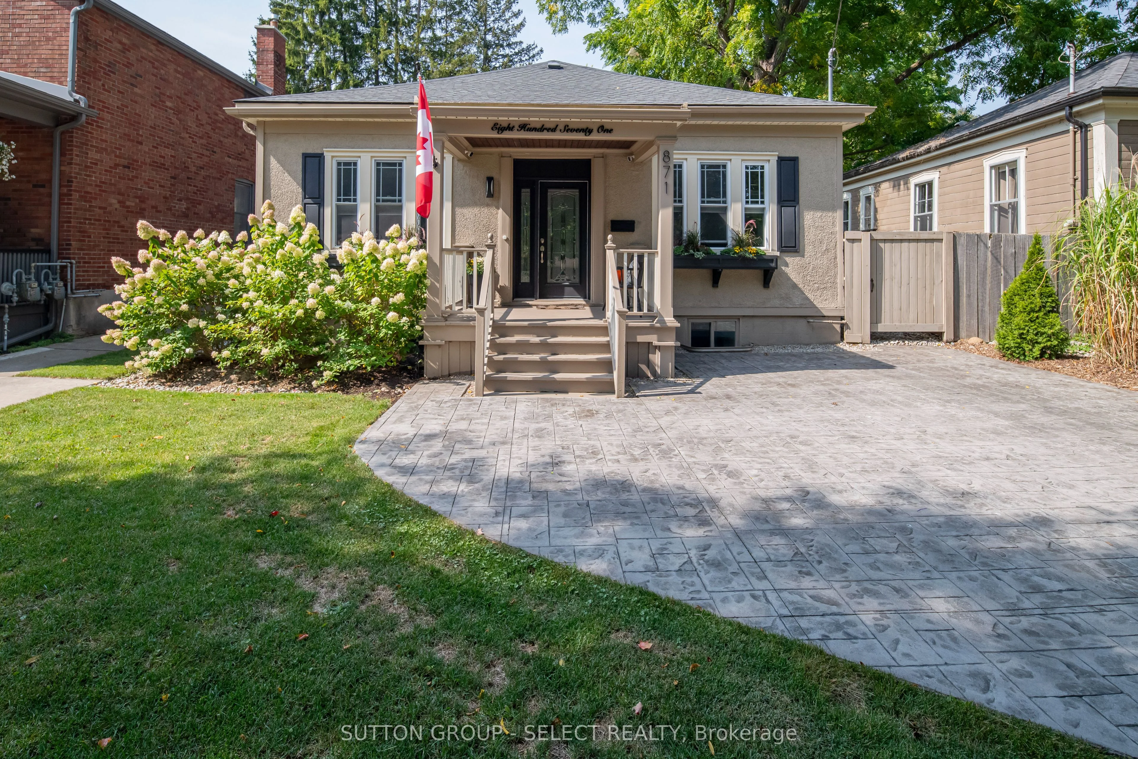 871 COLBORNE Street, London East, ON N6A 4A1