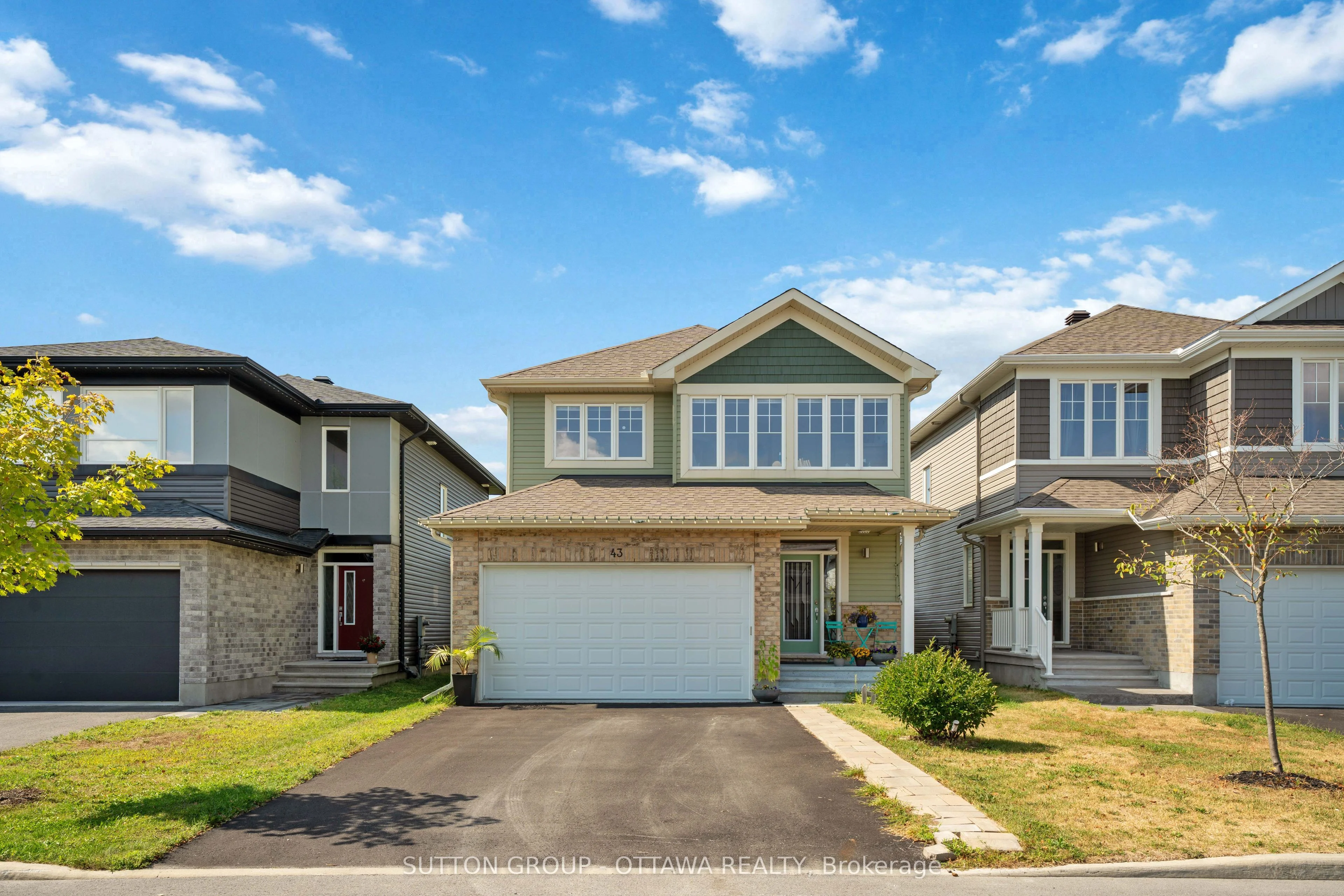 43 ARIDUS Crescent, Stittsville - Munster - Richmond, ON K2S 2L4