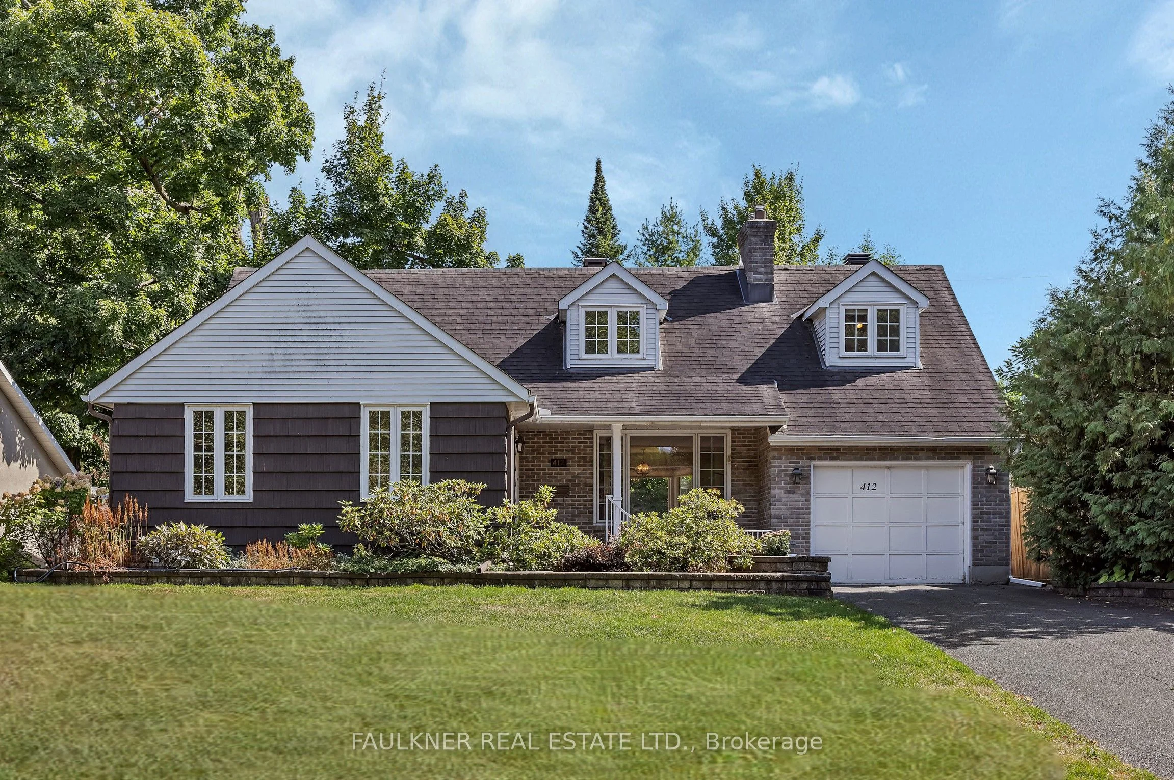 Detached in Alta Vista and Area