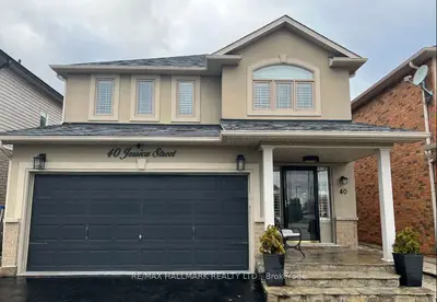 Detached in Hamilton