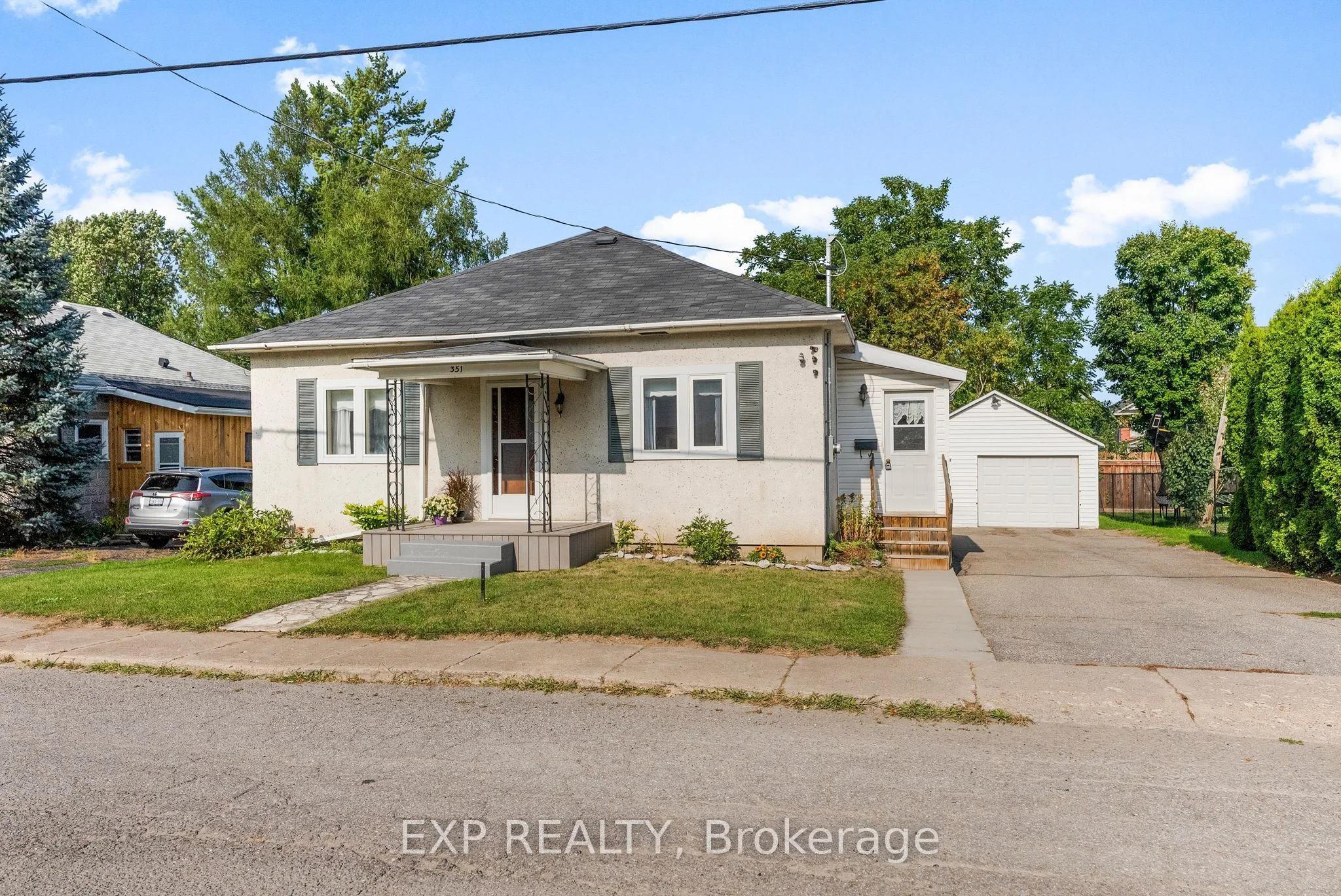 351 Lynn Street, Renfrew, ON K7V 1K5