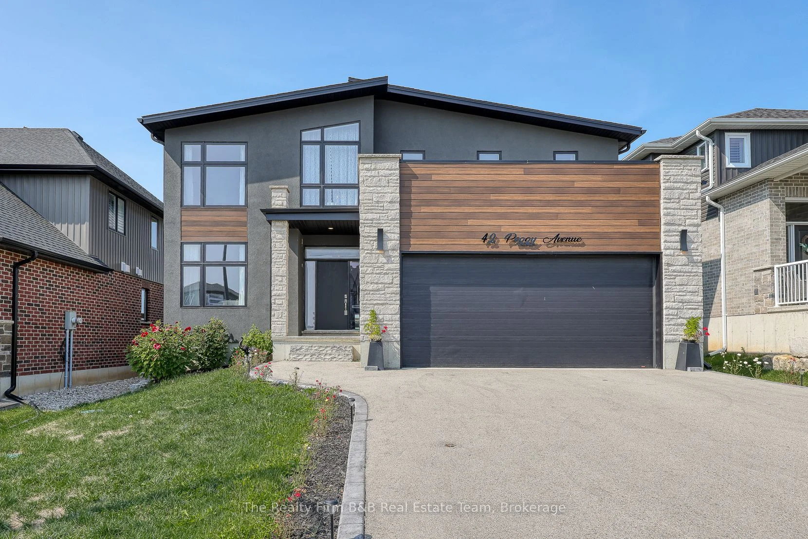 42 PEGGY Avenue, South-West Oxford, ON N0J 1N0