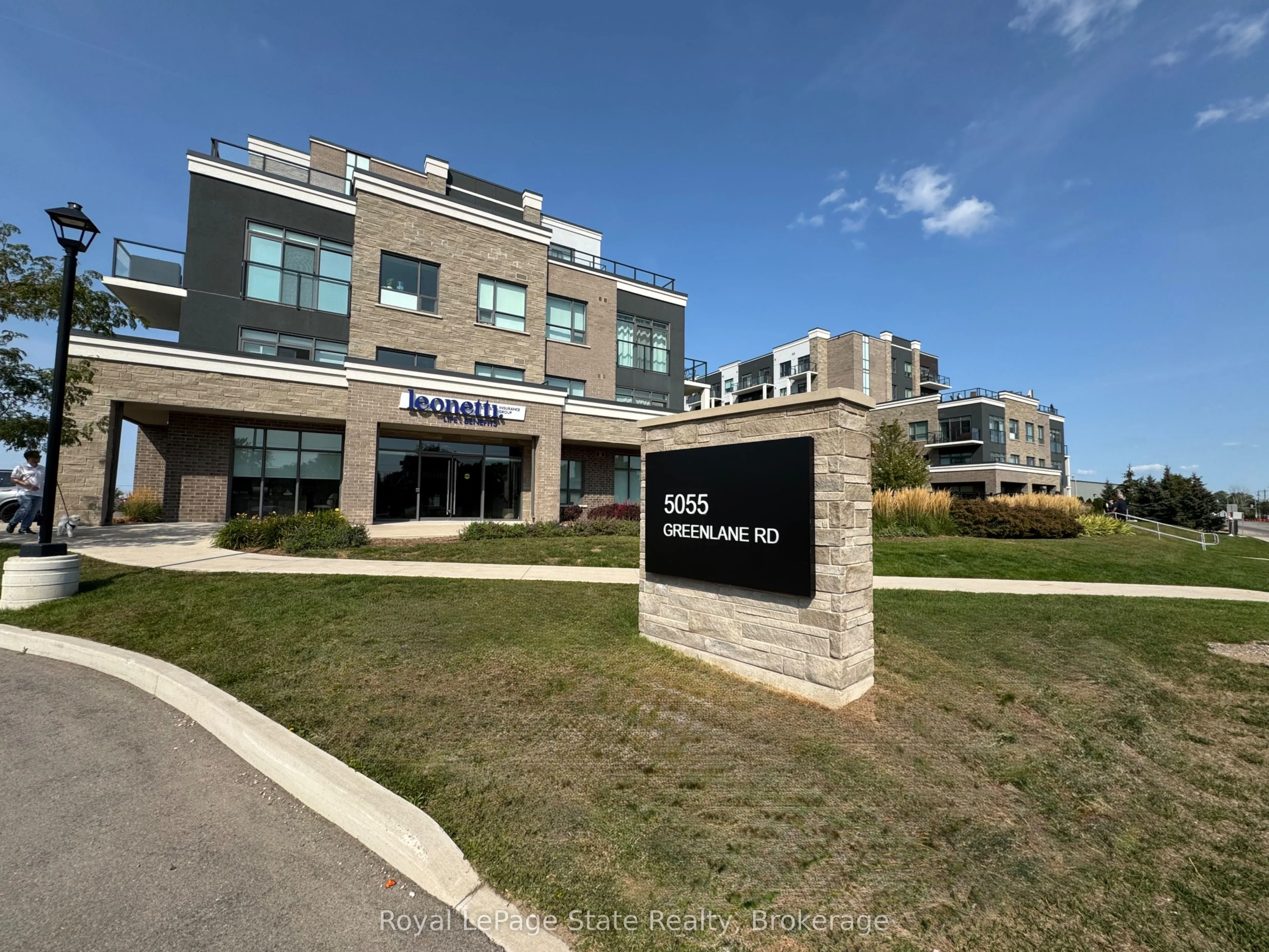 5055 Greenlane Road 344, Lincoln, ON L0R 1B3