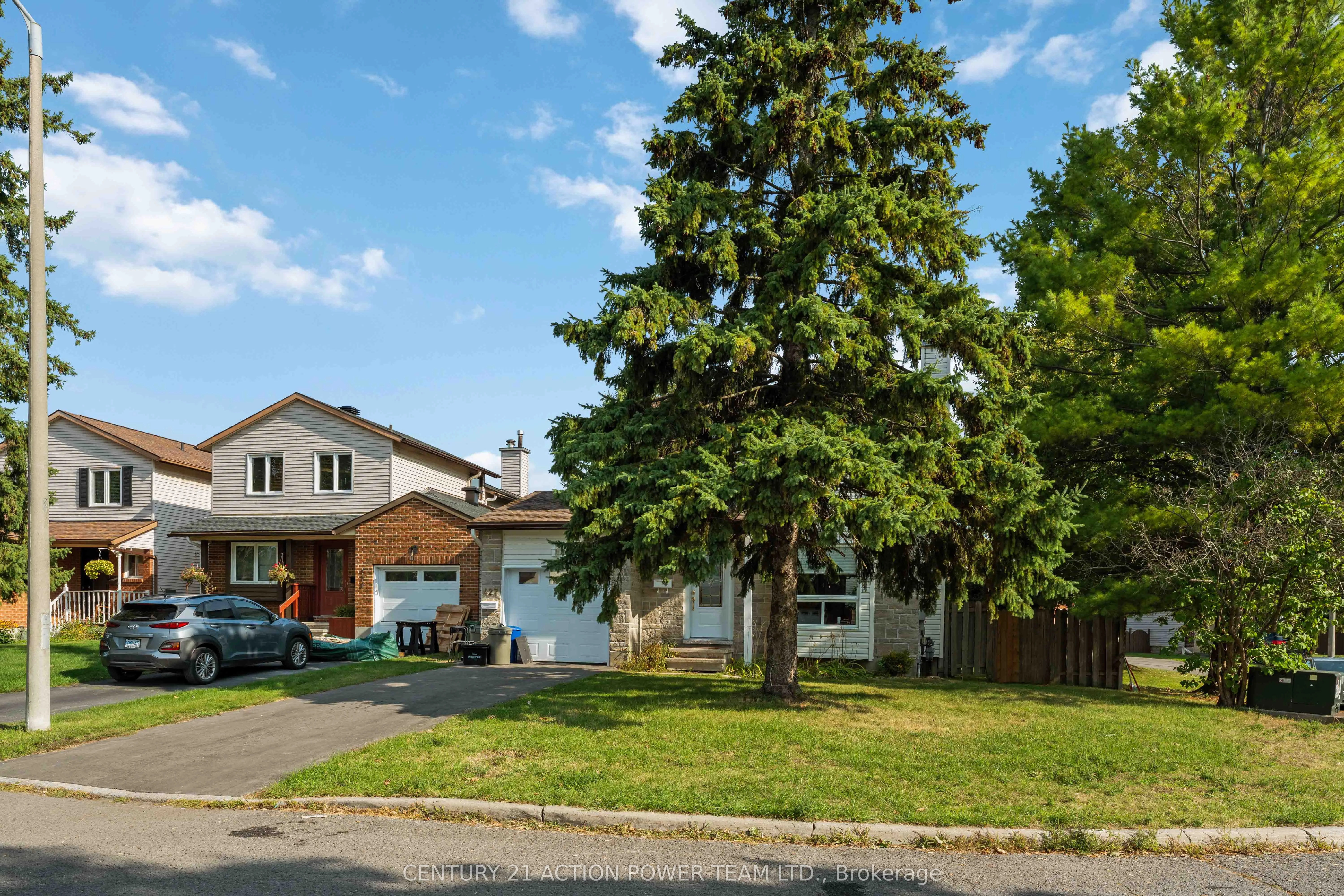 427 Grassland Terrace B, Orleans - Cumberland and Area, ON K1E 2S1