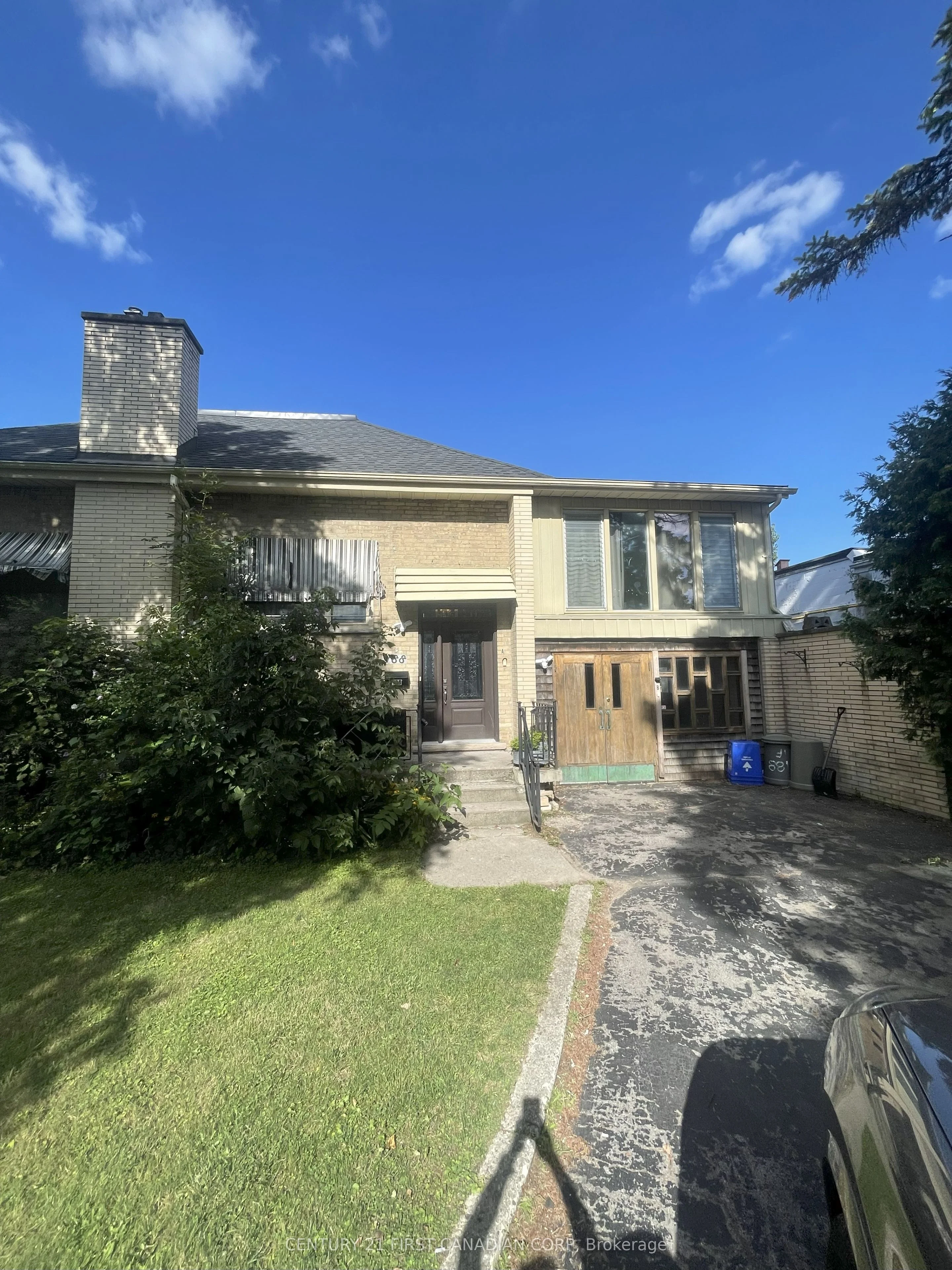 188 Wildwood Avenue, London South, ON N6J 1A9