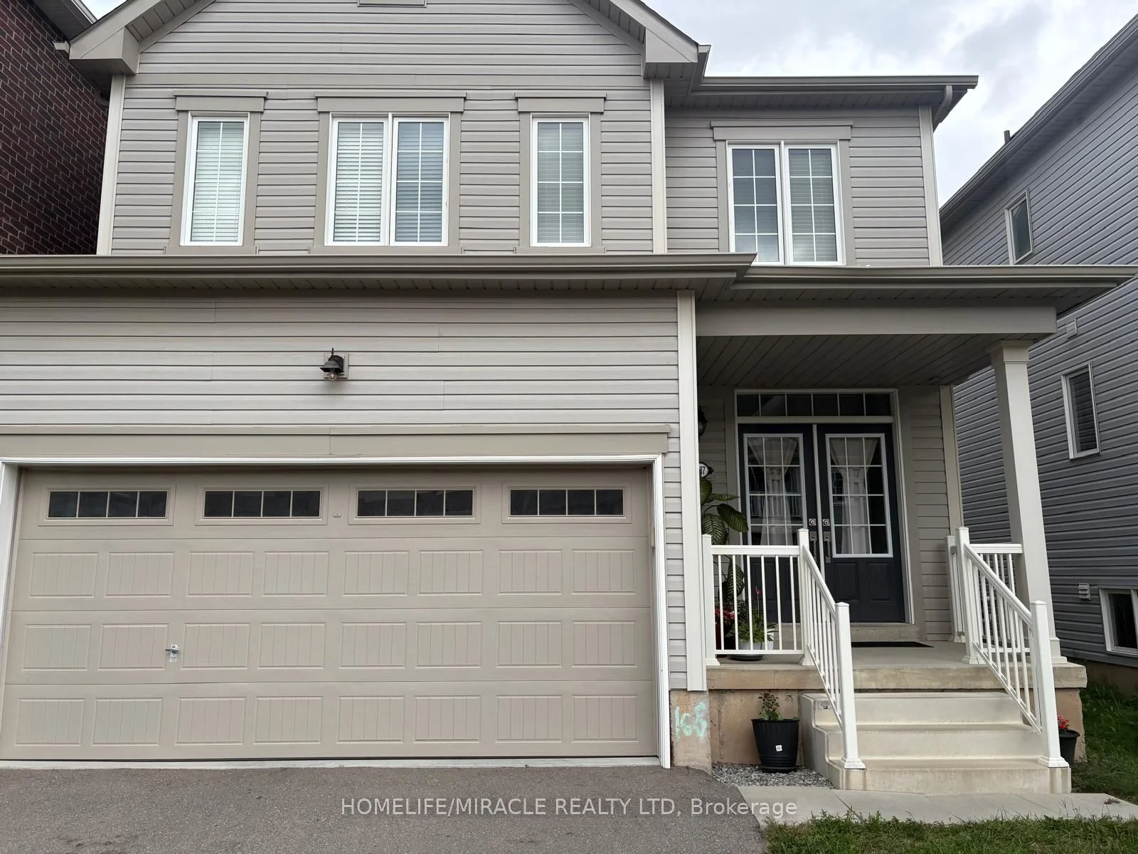 8687 Pawpaw Lane N, Niagara Falls, ON L2H 2Y6