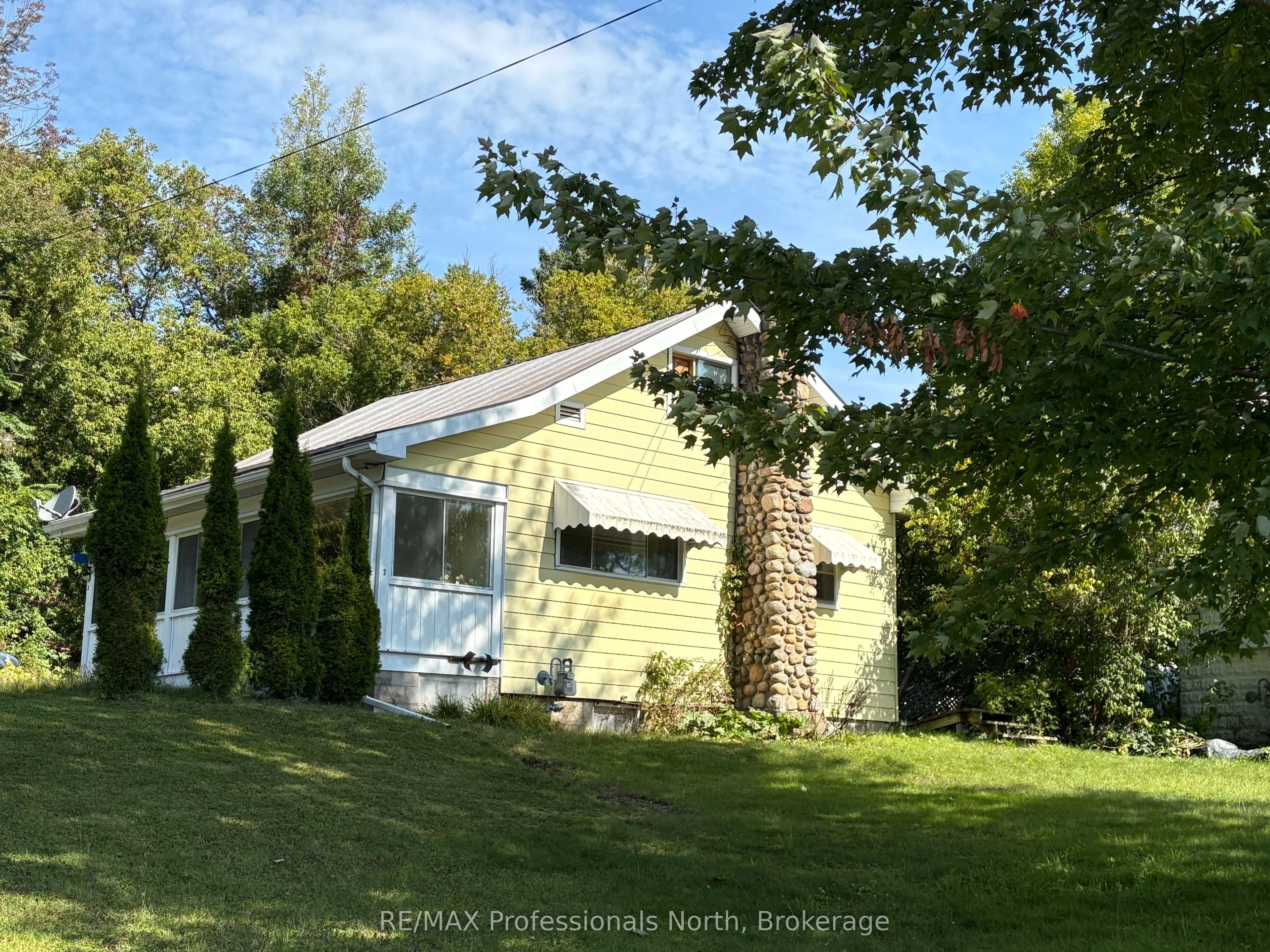 2 South Fetterly Street, Huntsville, ON P1H 1K7