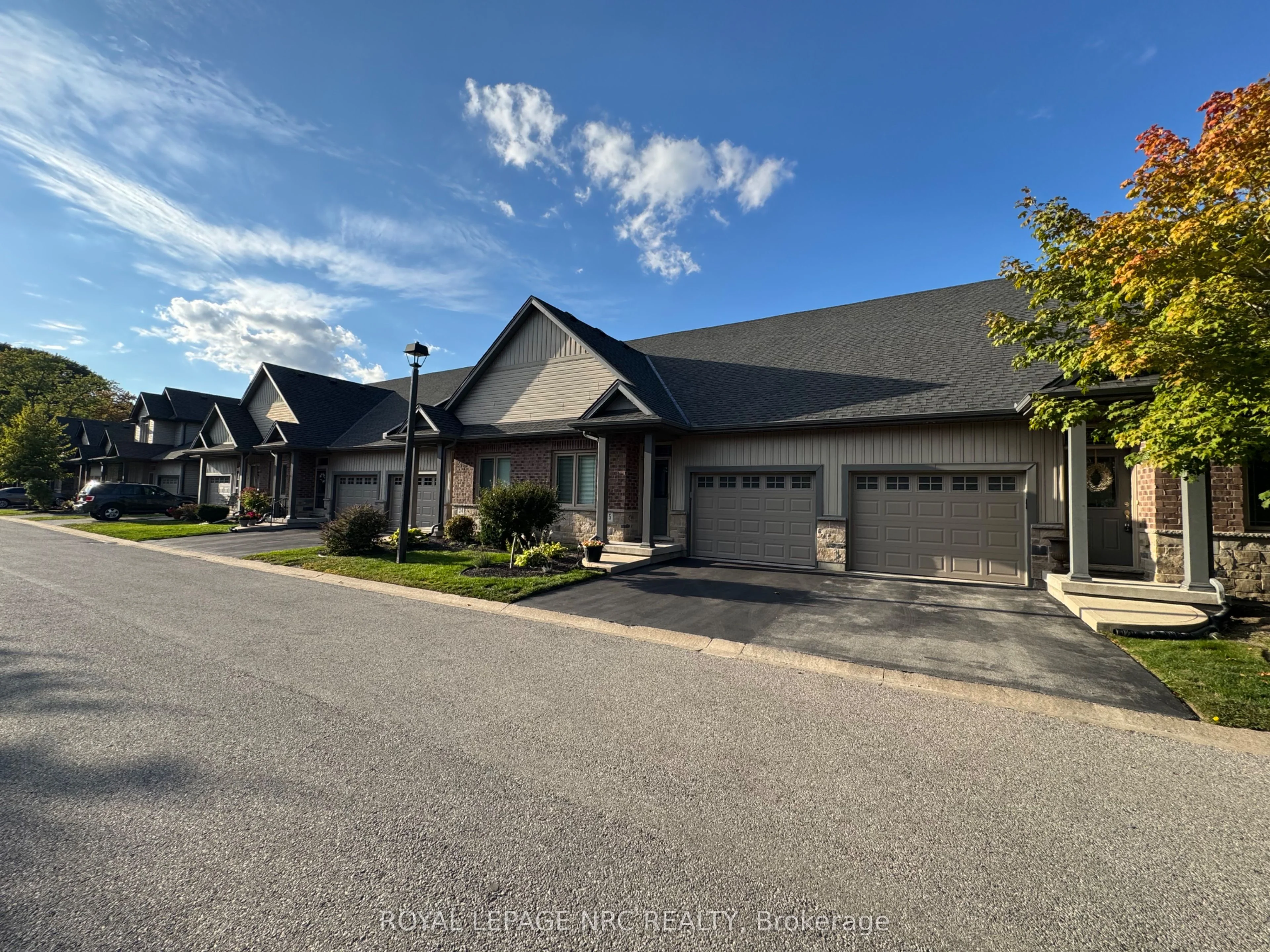 5490 Prince Edward Avenue 7, Niagara Falls, ON L2G 1E1