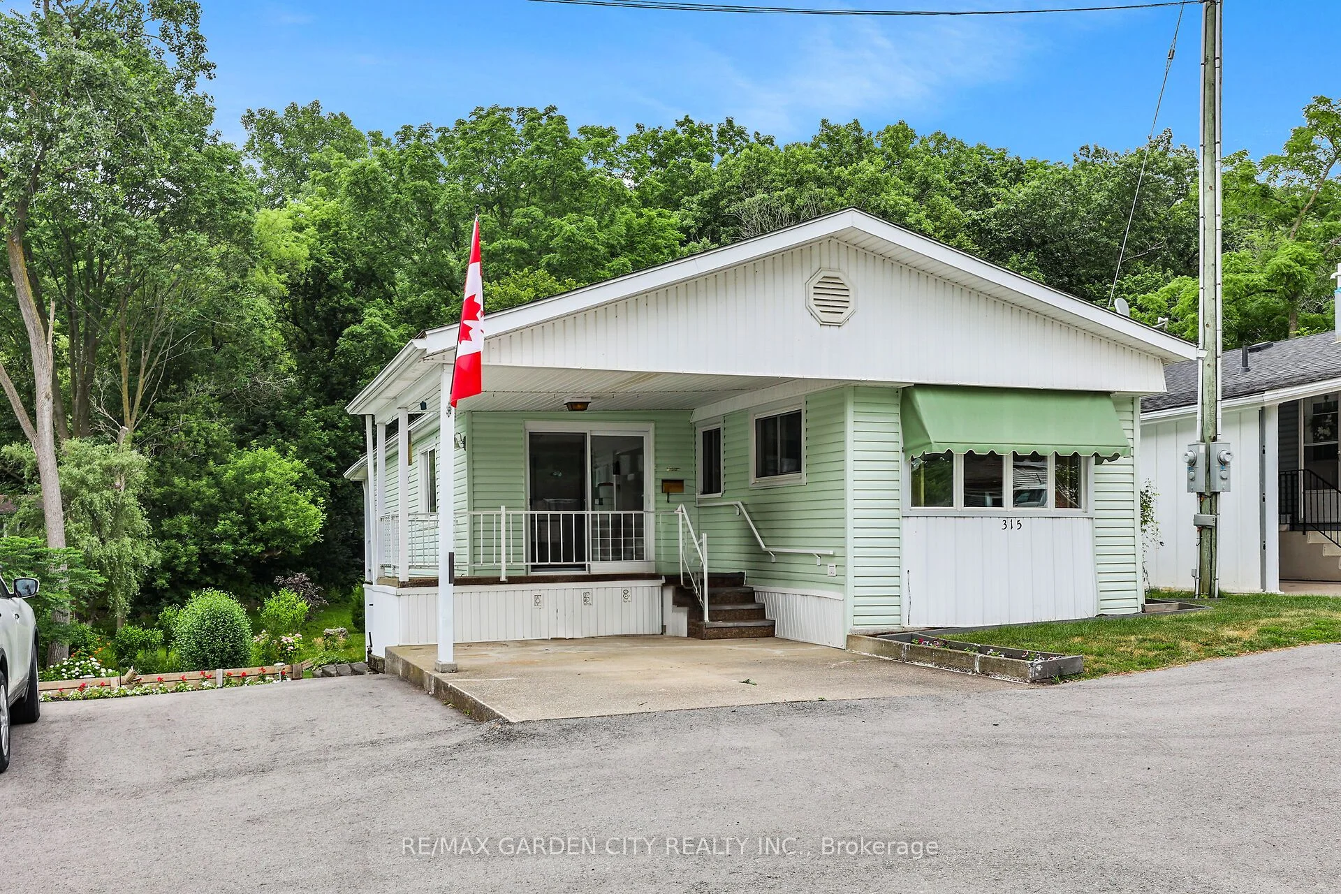 23 Four Mile Creek Road 315, Niagara-on-the-Lake, ON L0S 1J1