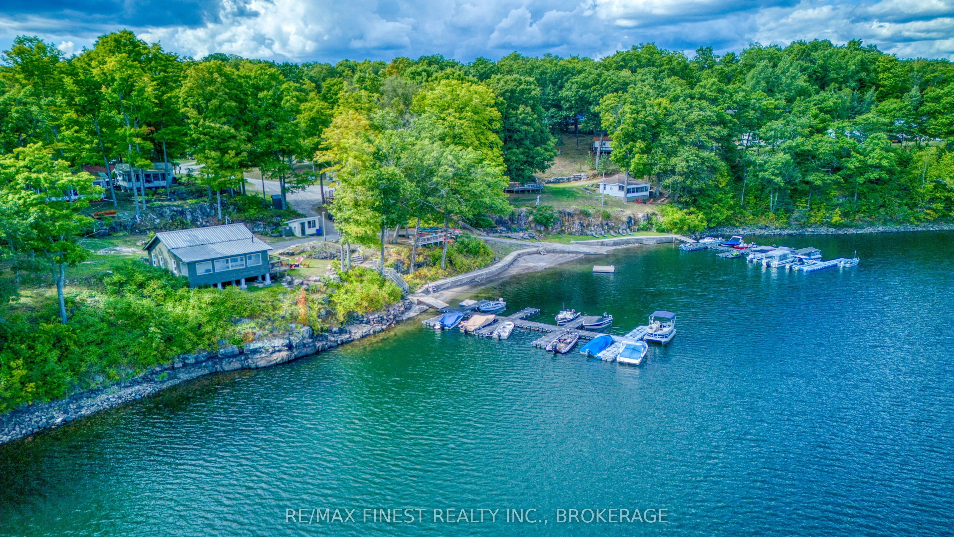 Detached in Frontenac